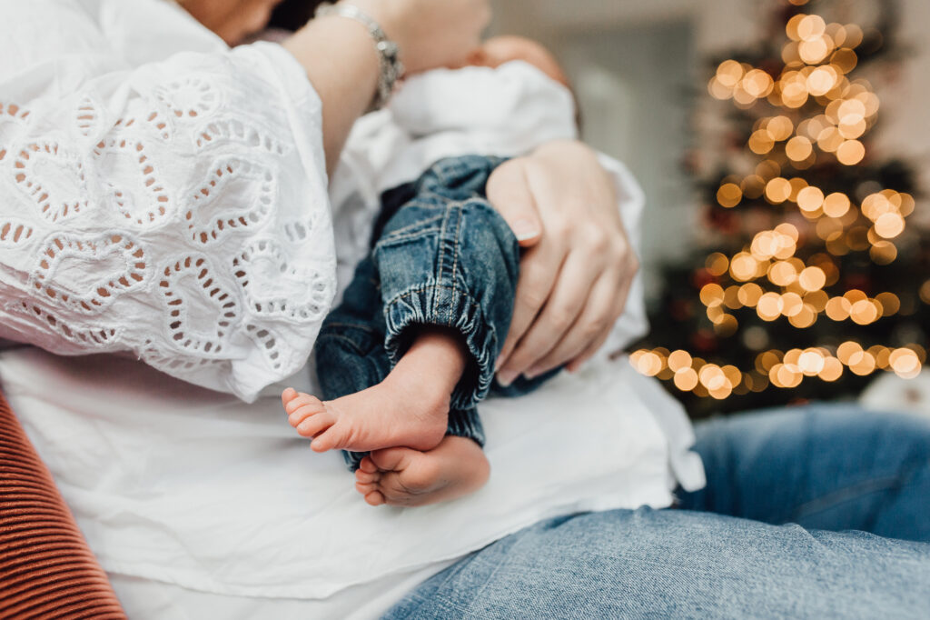 Neugeborenenfotos zuhause